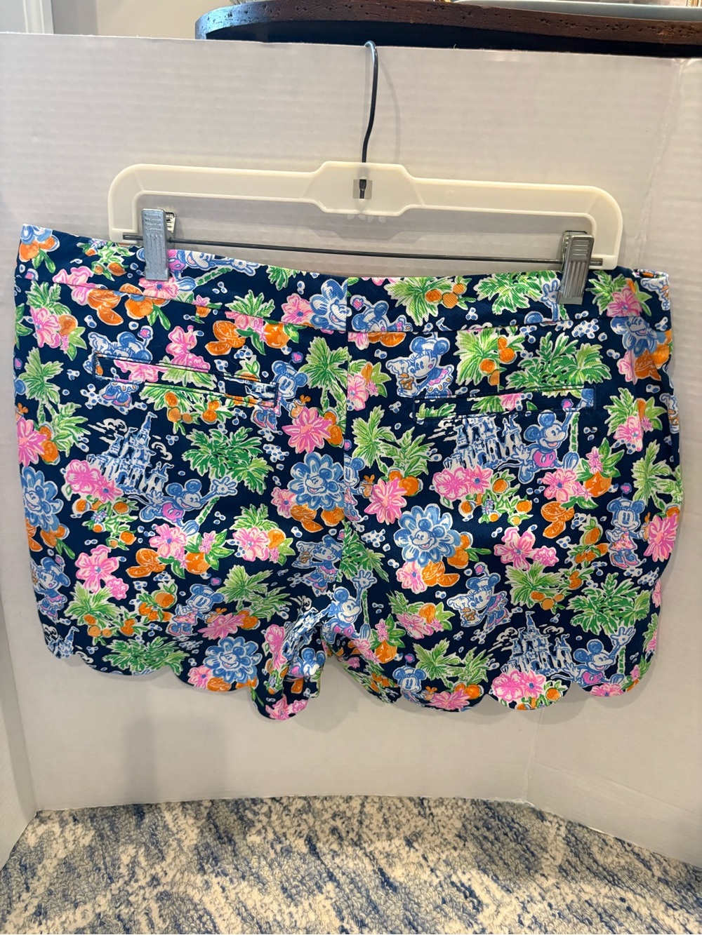 Lily Pulitzer x Disney Buttercup Scallop Hem Shorts - Picture 2 of 5